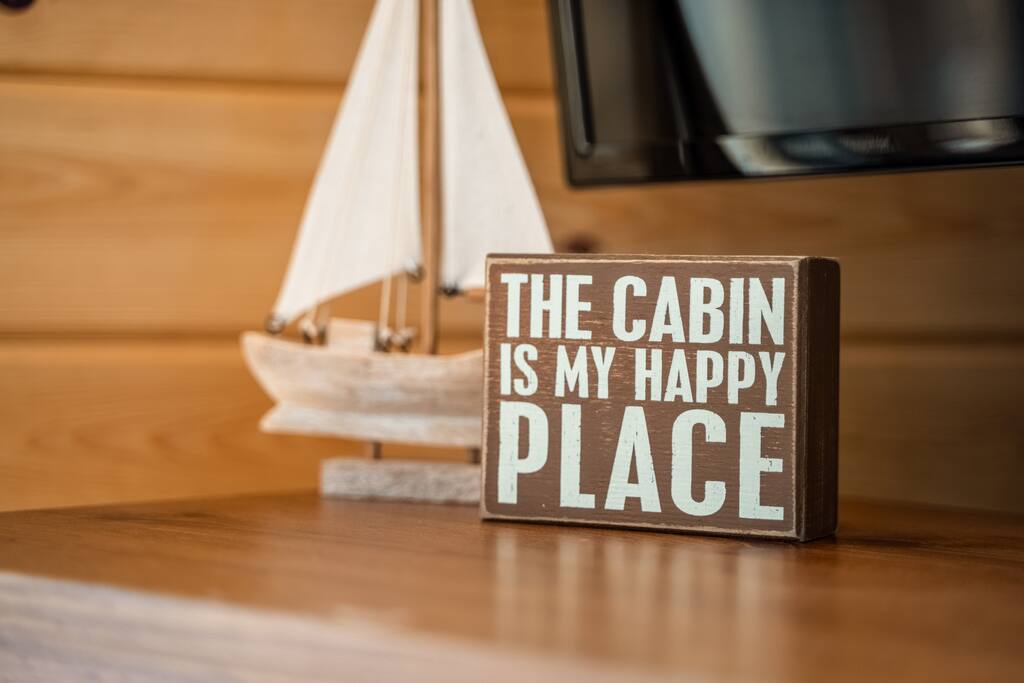 the-hummingbird-hideaway/