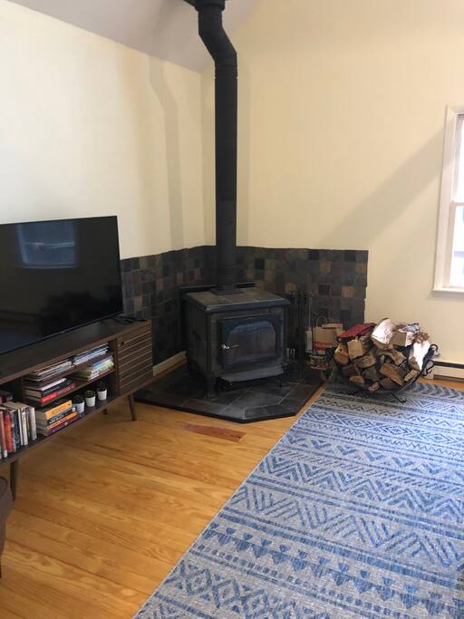 berkshires-cottage-or-trails-and-water-nearby/