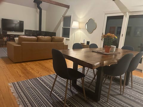 Berkshires Cottage | Trails & Water Nearby