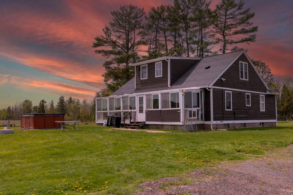 secluded-northwoods-cabin-or-pet-friendly/