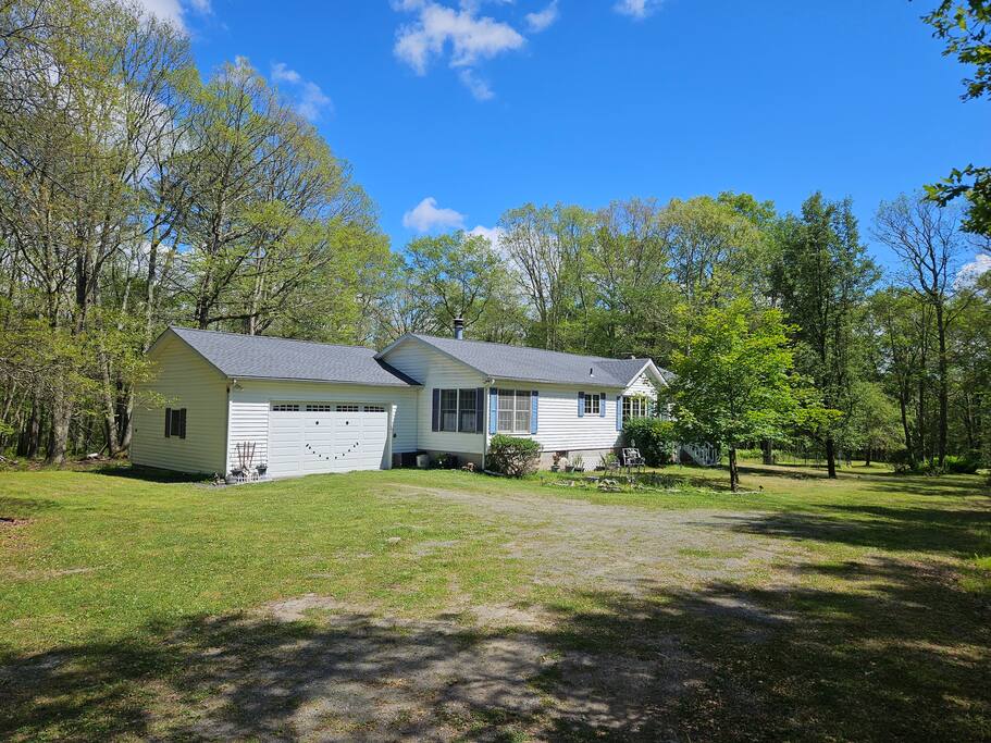 lumberland-lodge-*-nature-escape-+-hiking/