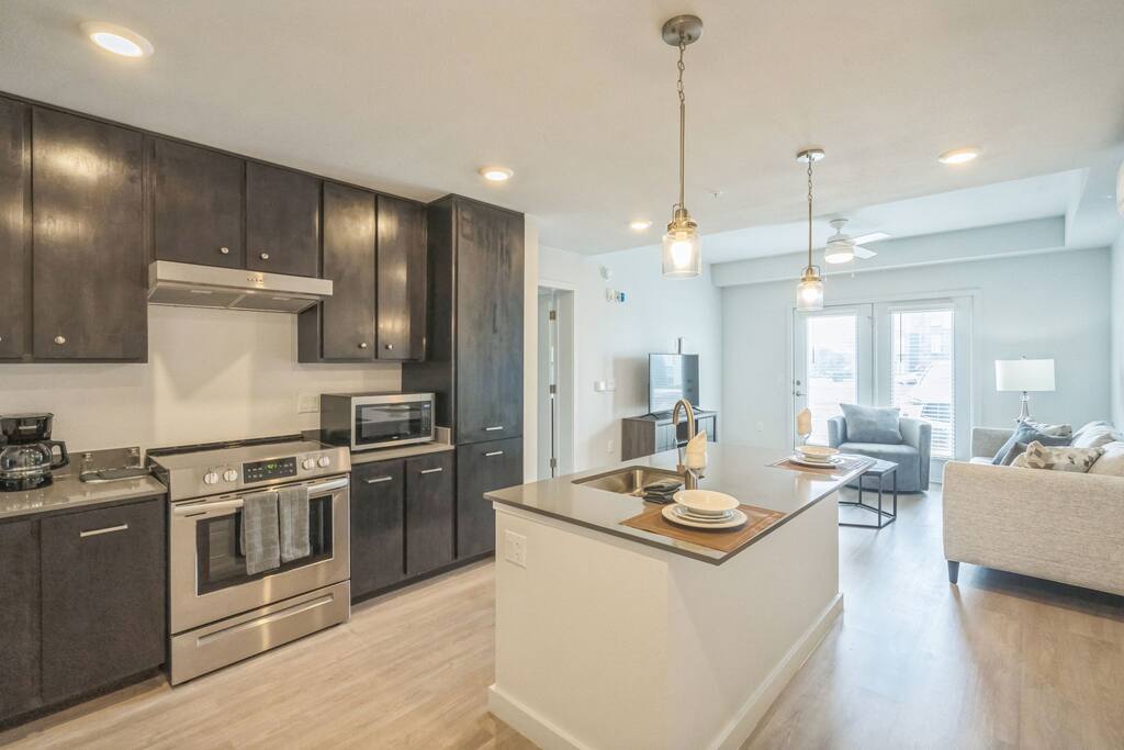 marble-falls-apt-*-pool-*-gym-*-near-baylor/