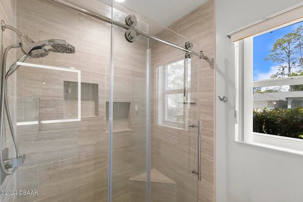 palm-coast-getaway:-fast-wifi-*-near-flagler-beach/