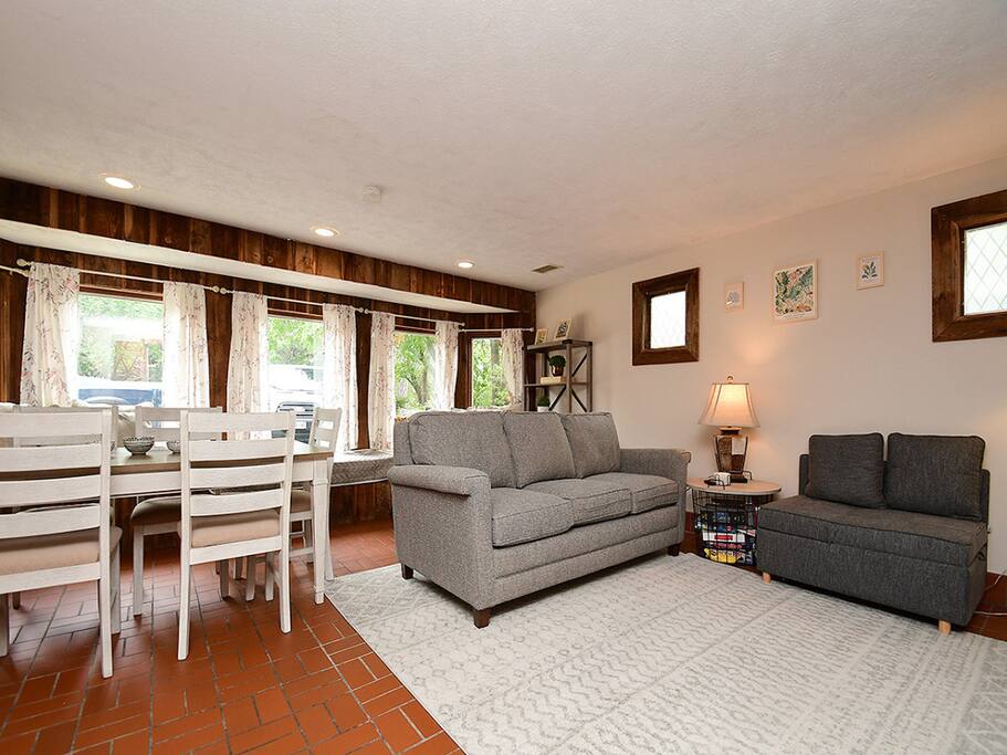 just-like-home-orchard-retreat/