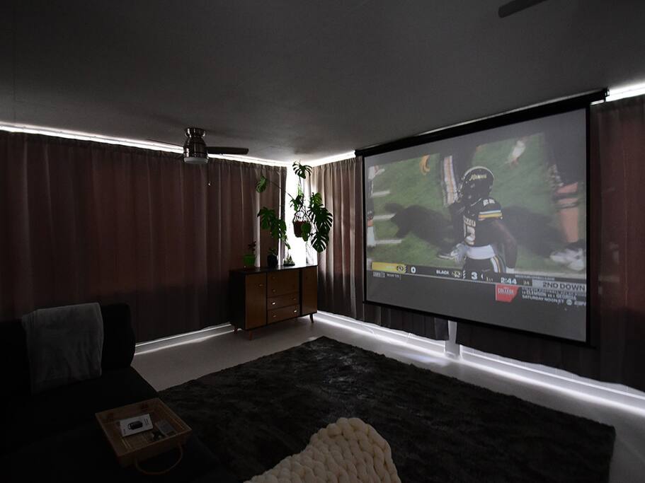 just-like-home-orchard-retreat/