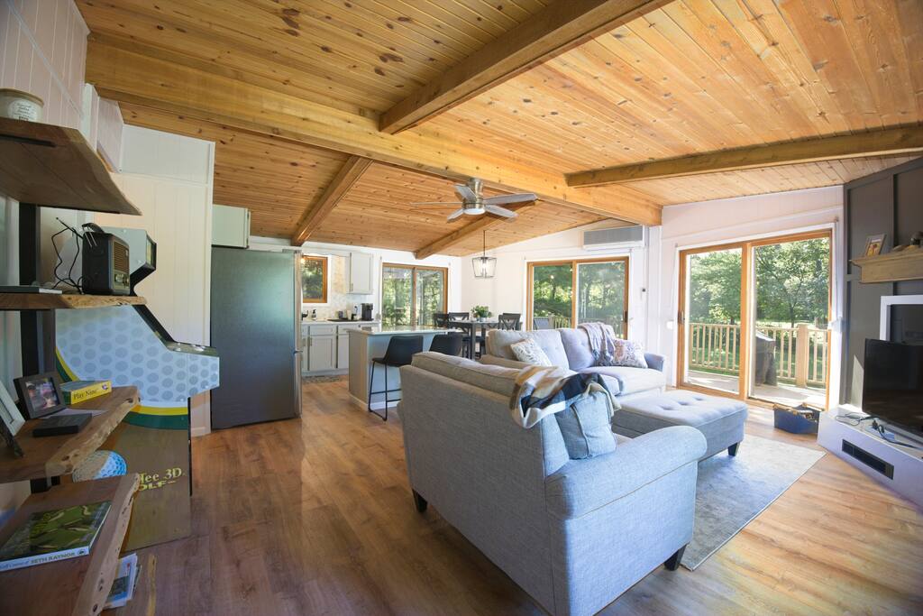 golf-and-lake-cabin-*-relax-in-nekoosa/