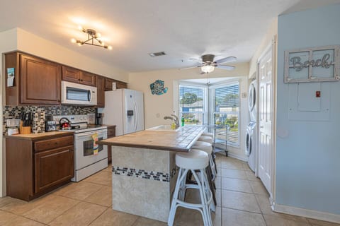 Beachside Bliss • Pool • Near Beach & Attractions
