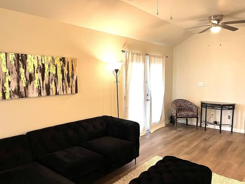 Renovated 3BR/2BA | Near Austin College & Downtown
