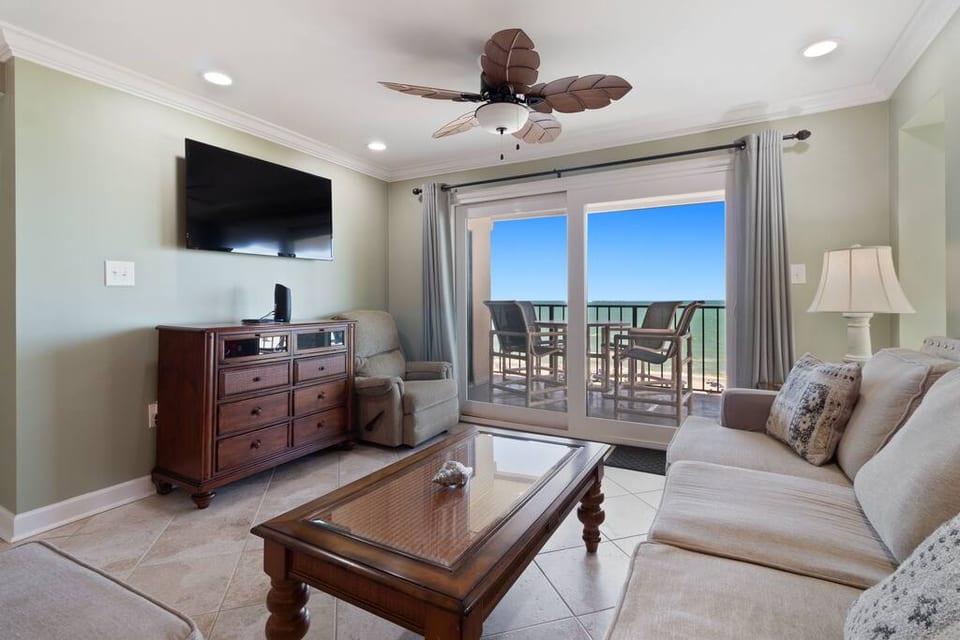 Vagues + Vues | Condo en Bord de Mer | Balcon + Piscine - North Myrtle Beach
