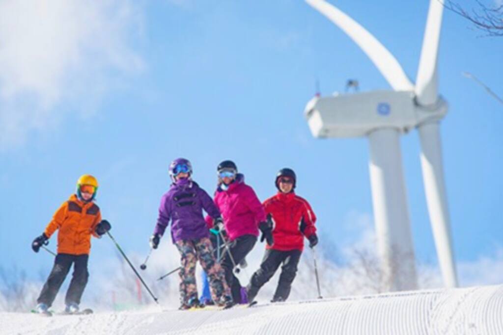 jiminy-peak-slopeside-getaway-*-ski-and-adventure/