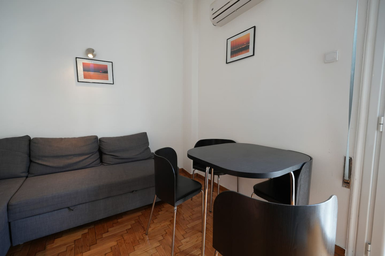 heart-of-athens-1-bedroom/