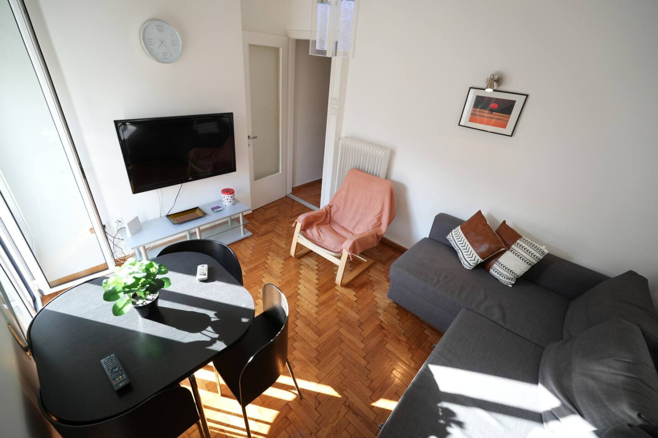 heart-of-athens-1-bedroom/