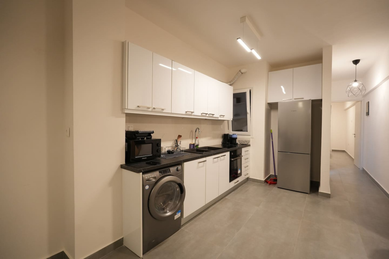 comfortable-hideaway.-10-min-walk-koukaki/