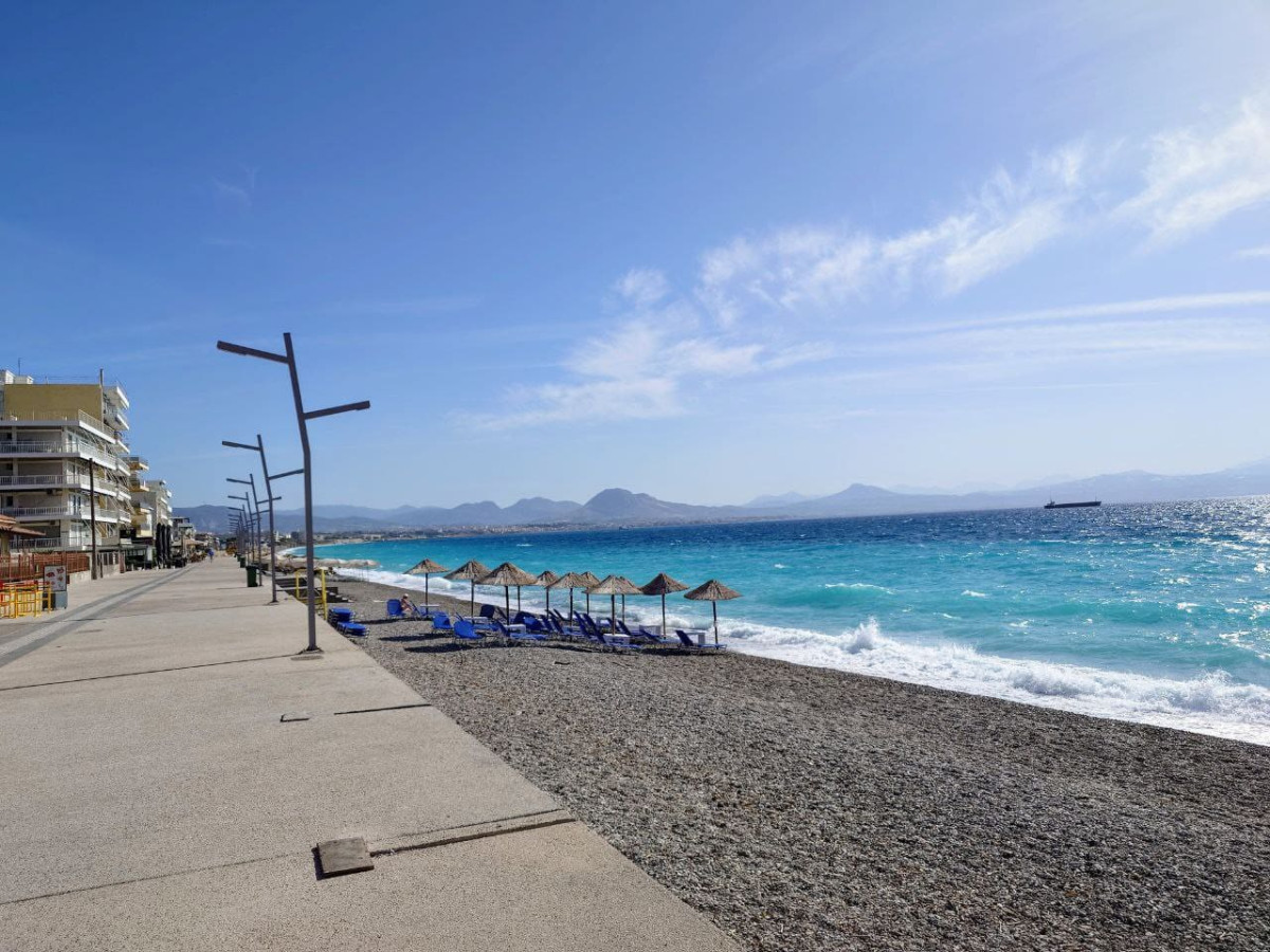 couples-cozy-seaside-studio/