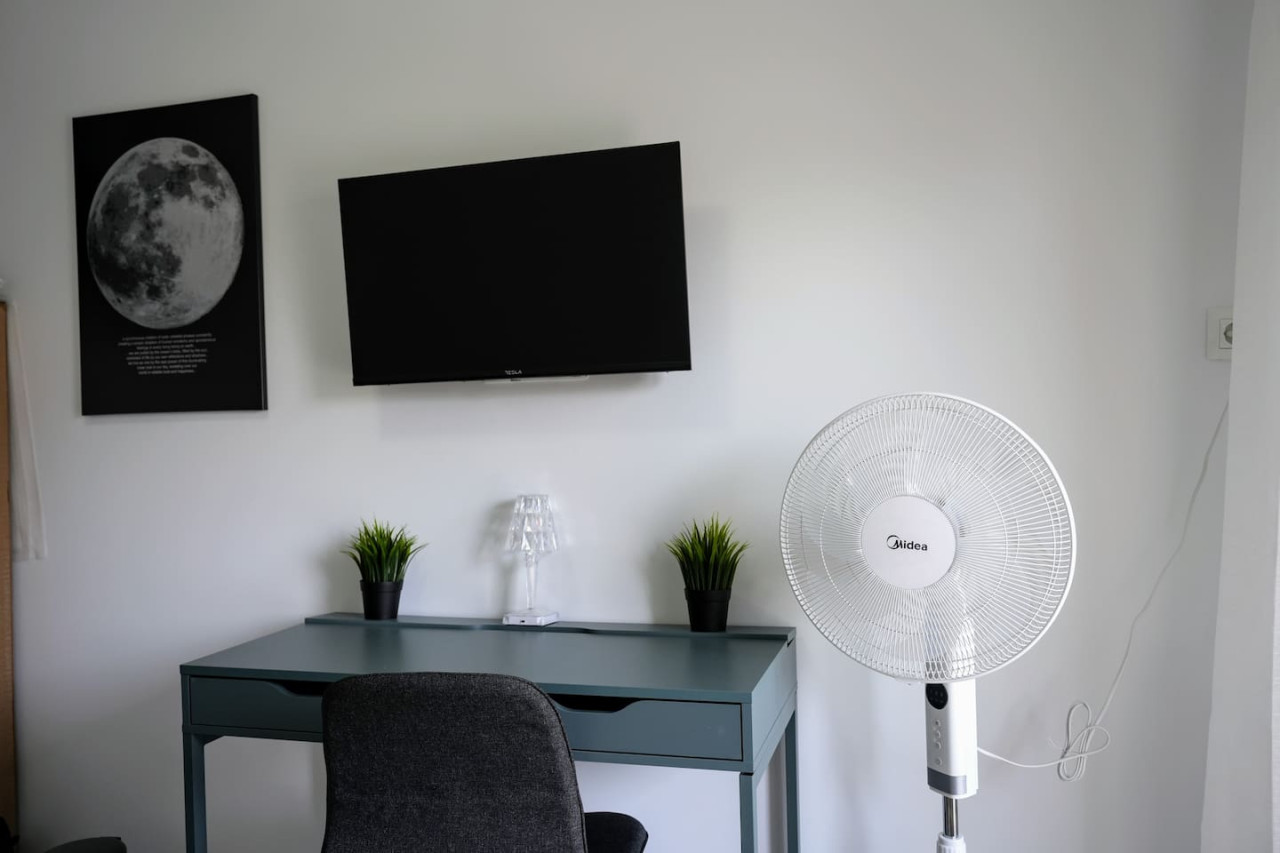 couples-cozy-seaside-studio/