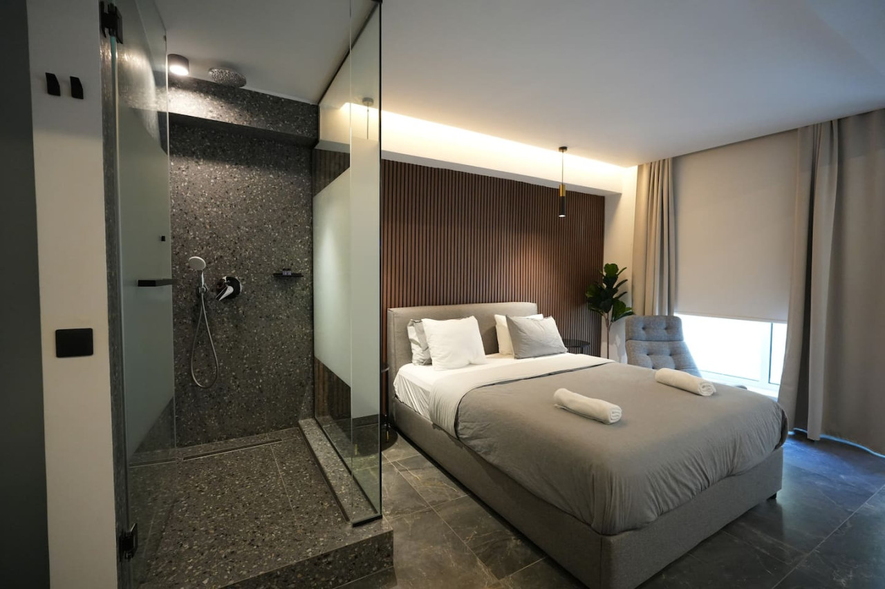 signature-suites-aiolou/