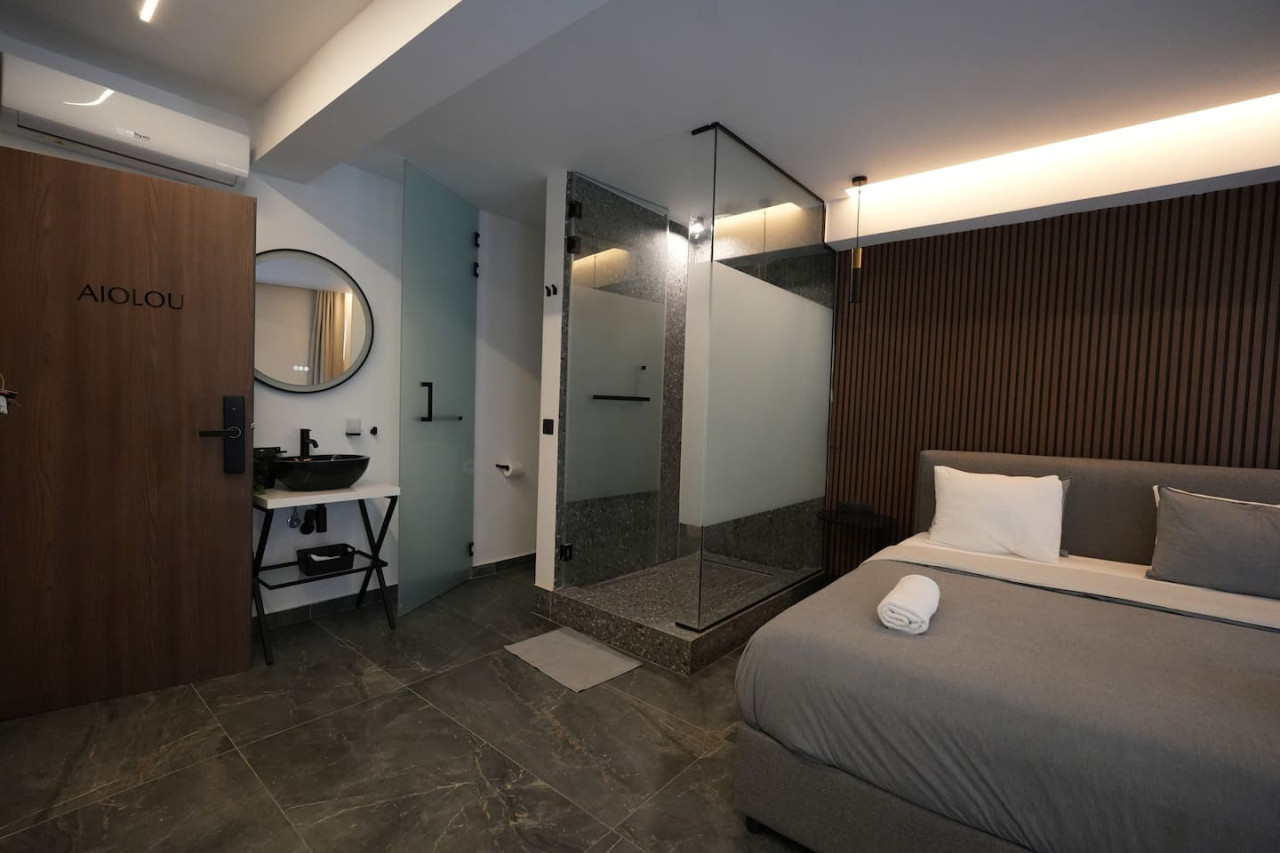 signature-suites-aiolou/