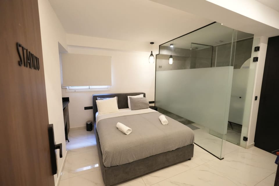 Signature Suites - Stadiou - Athens