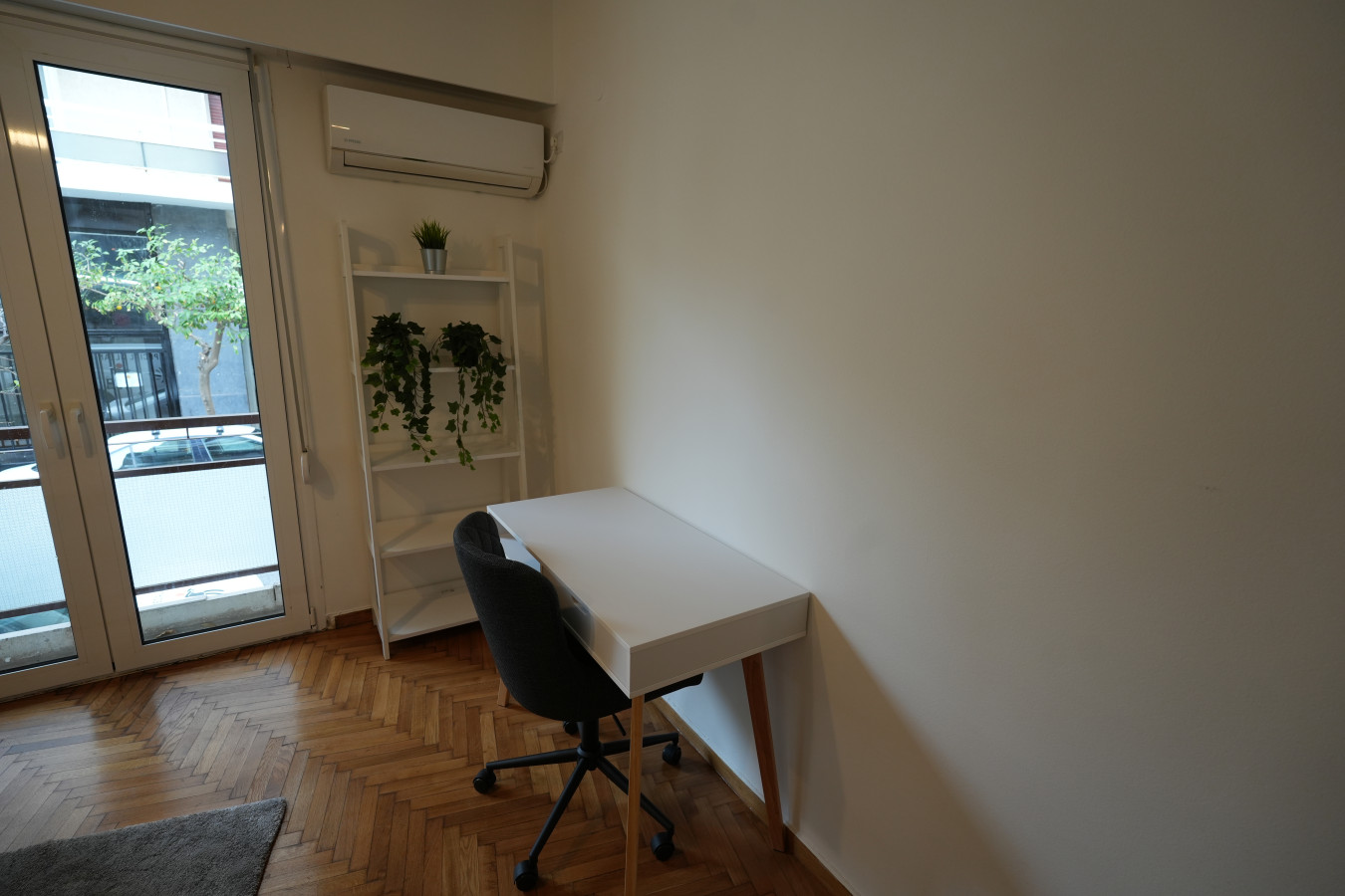 cozy-pangrati-1-bedroom-apartment/