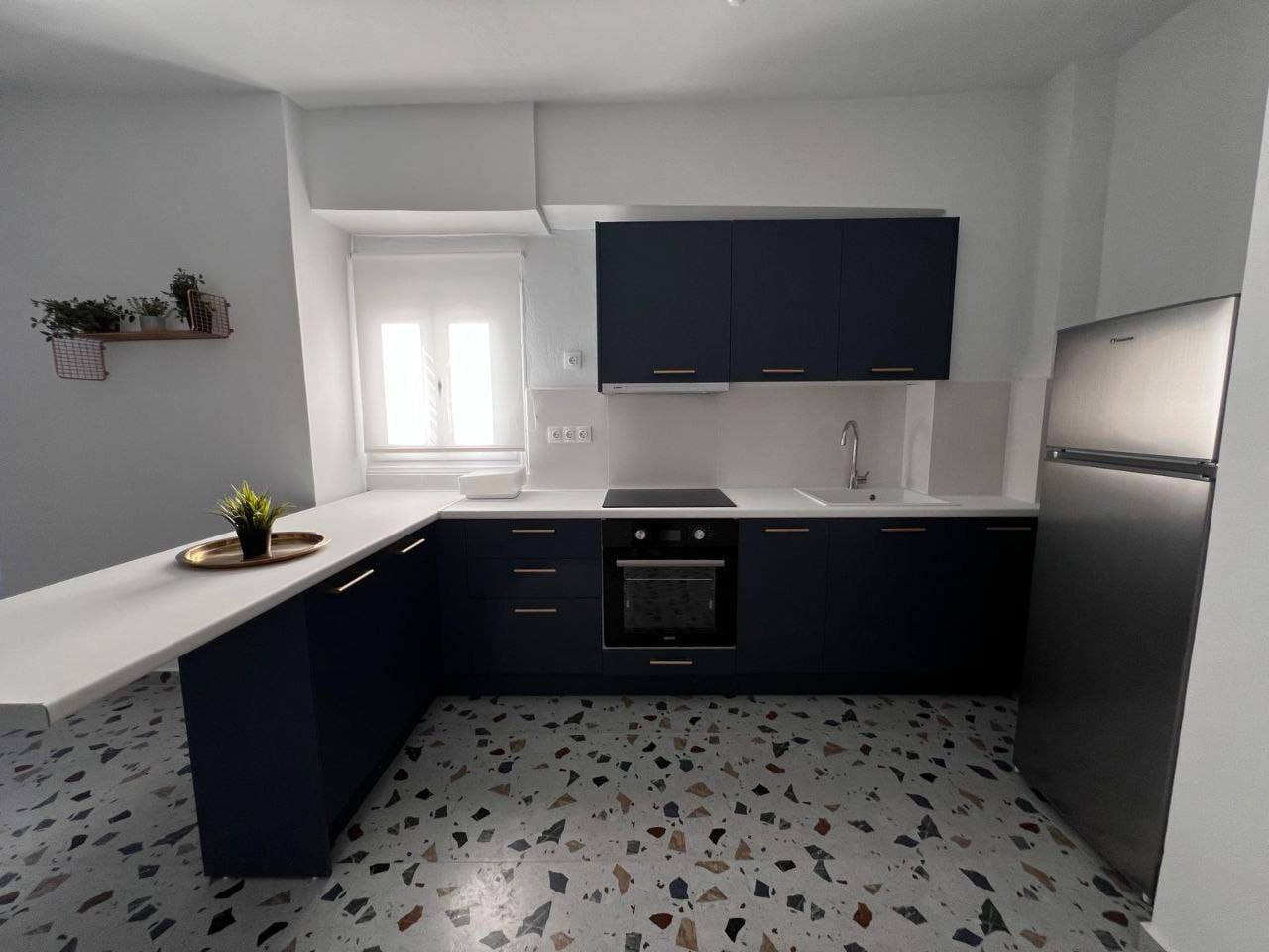 loutraki-beach-bliss-3-min-to-beach/