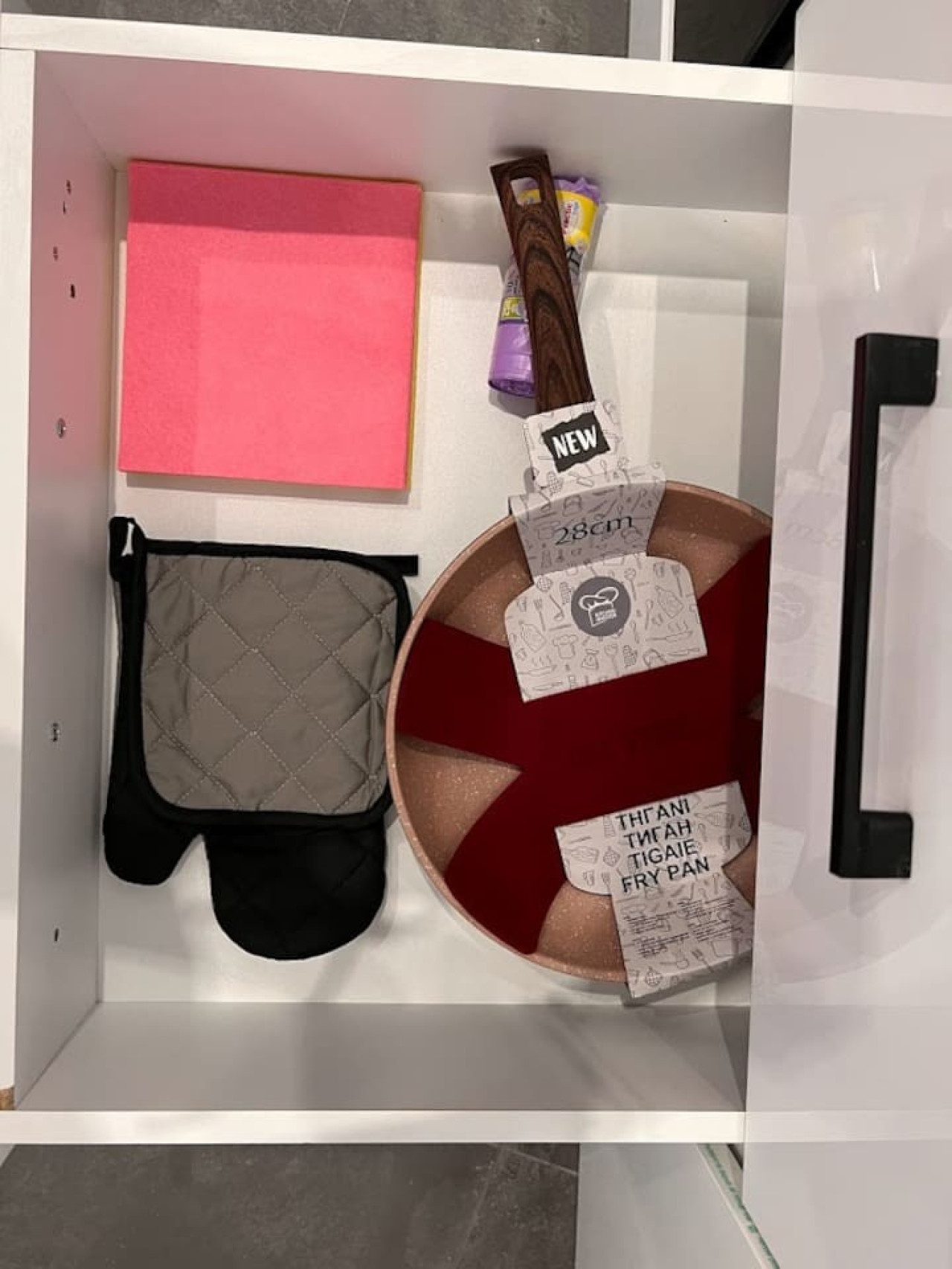 loutraki-seaview-firstline/