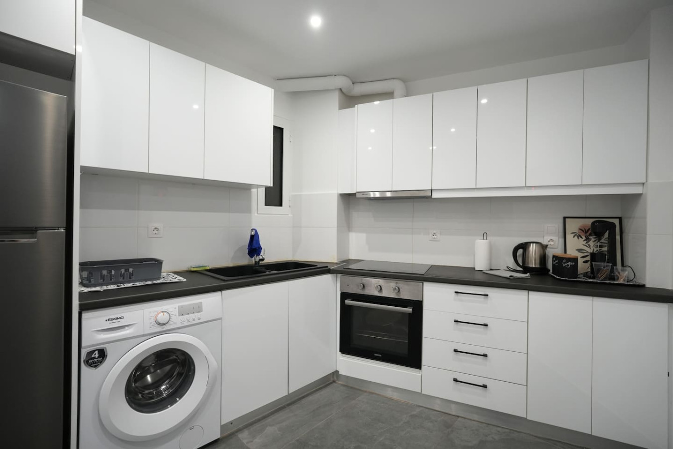 loutraki-seaview-firstline/