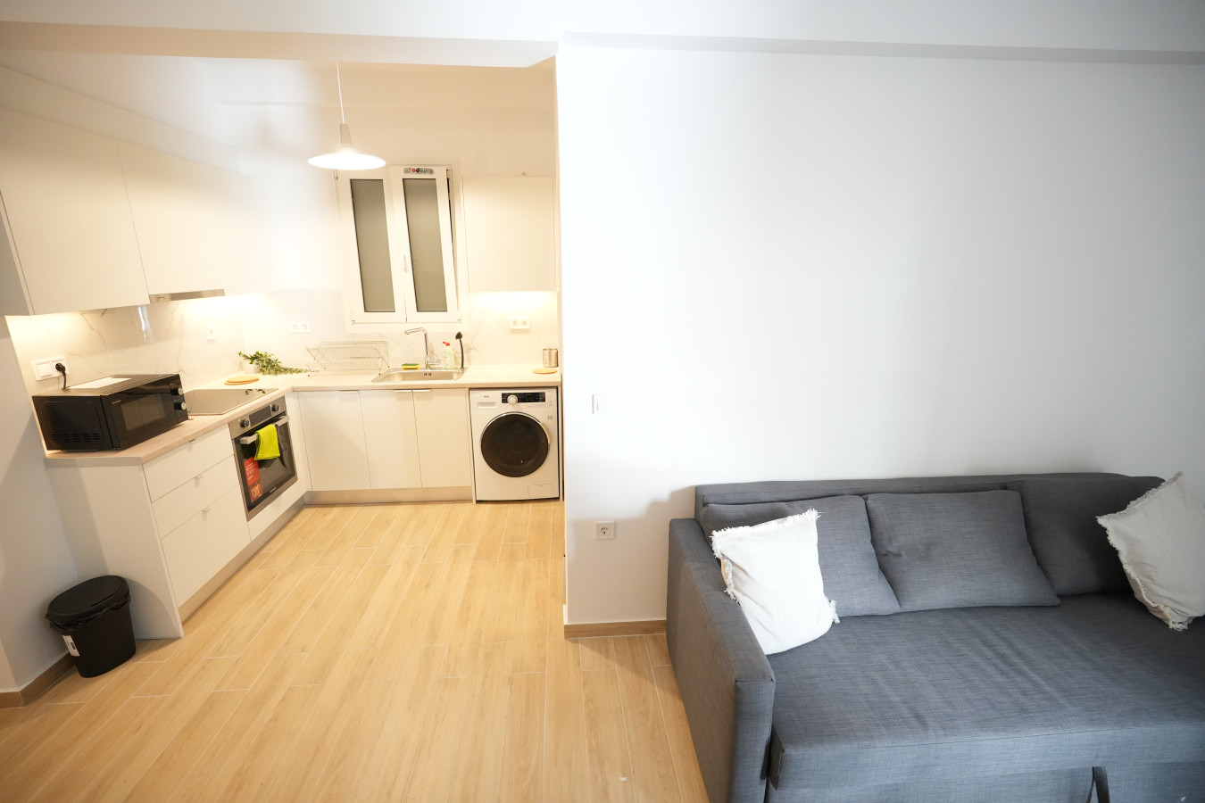 central-1-bdrm-apartment-in-pangrati/