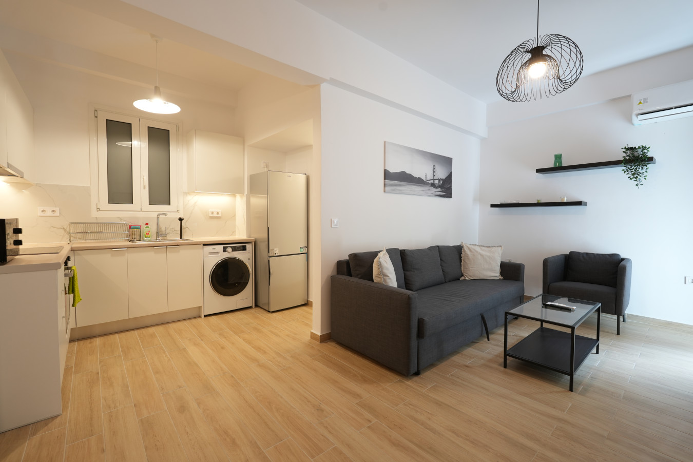 central-1-bdrm-apartment-in-pangrati/