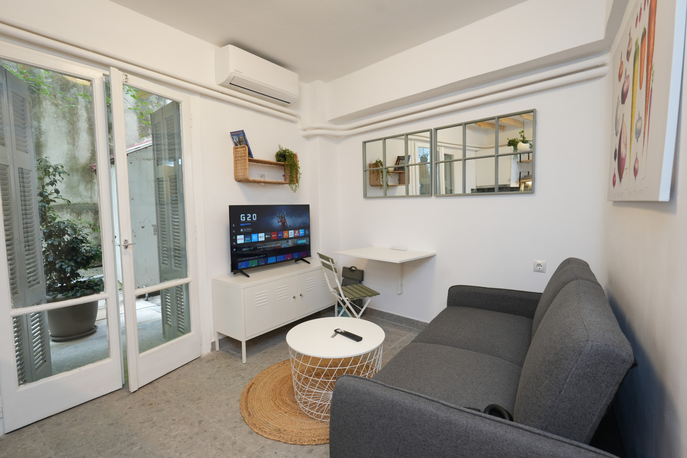 the-extravagant-studio-in-pagkrati-near-stadium/