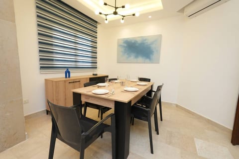 The Blue Apartment, Badaro 3 BDRM, 24/7 Electric