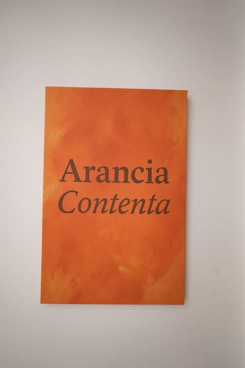 The Orange Apartment, Badaro 3 BDRM, 24/7 Elect