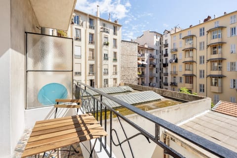 Luxury studio in heart of Nice image 5