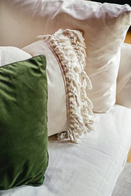 center-hill-lake-cabin-hot-tub-and-lake-access/