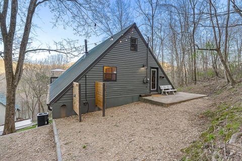 Center Hill Lake A-Frame | Lake Access & Boat Ramp