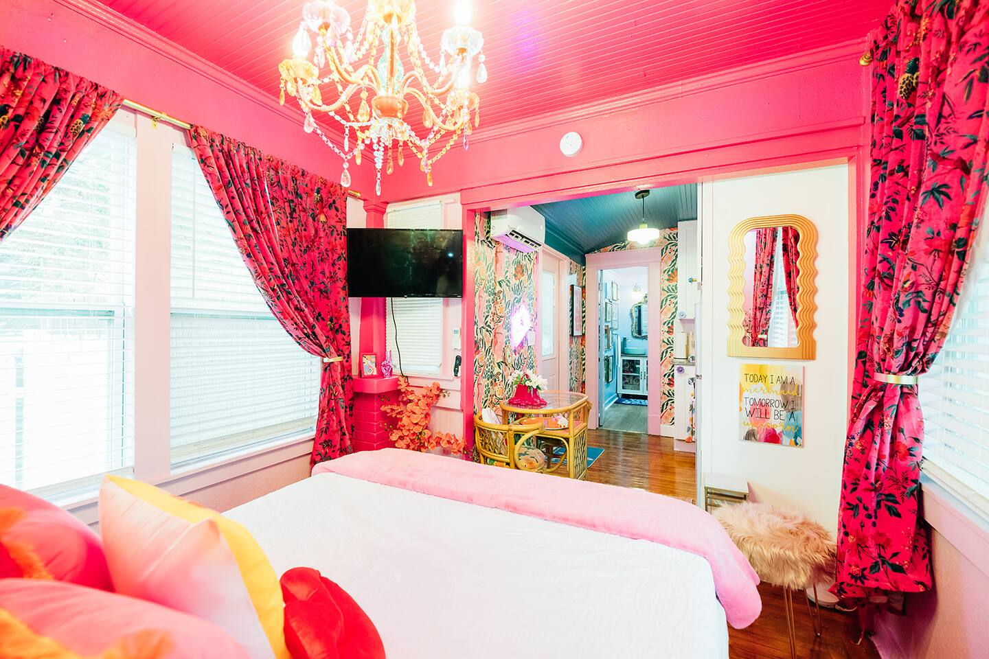 A bed for your wary heads