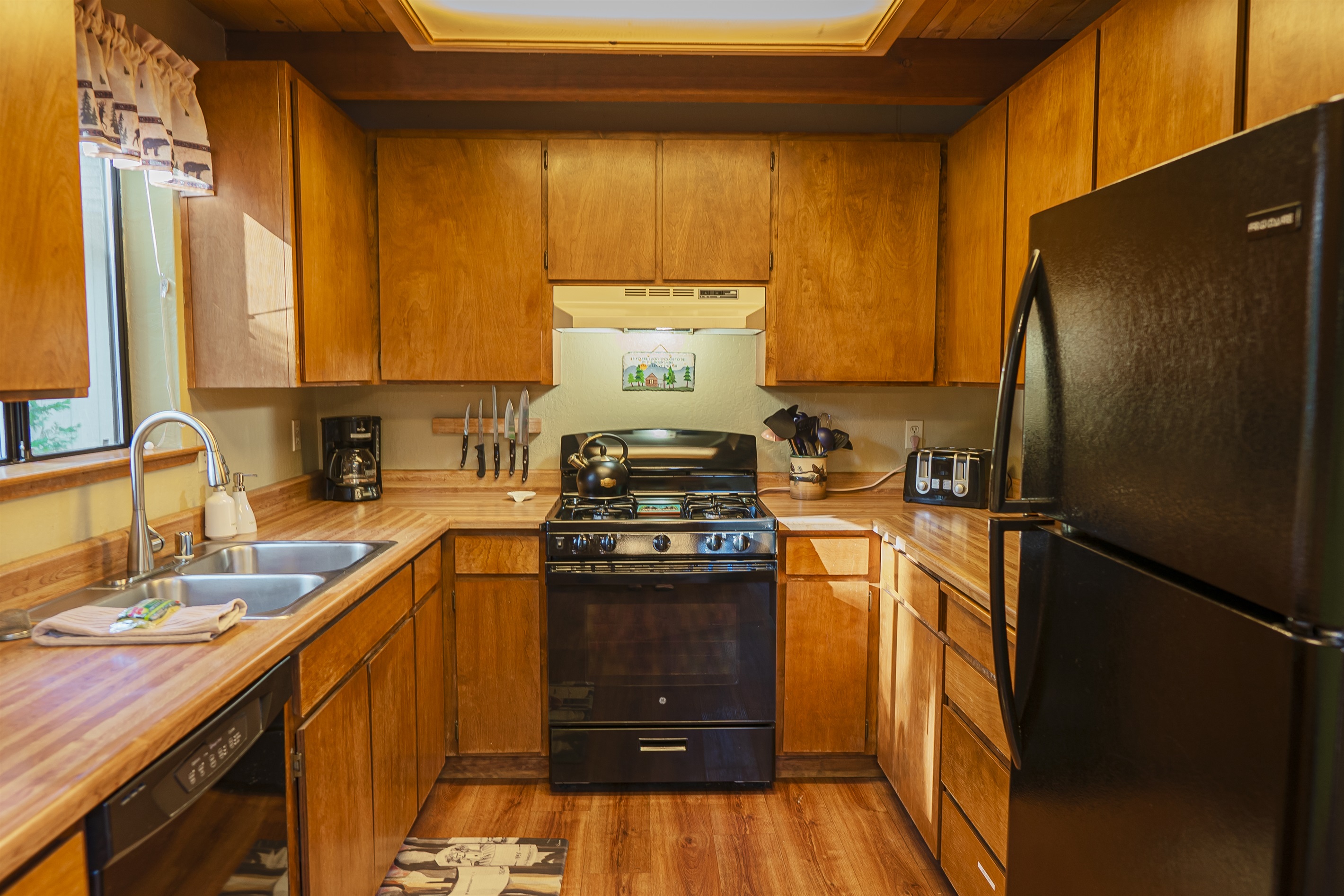 evergreen-combo-cabins/