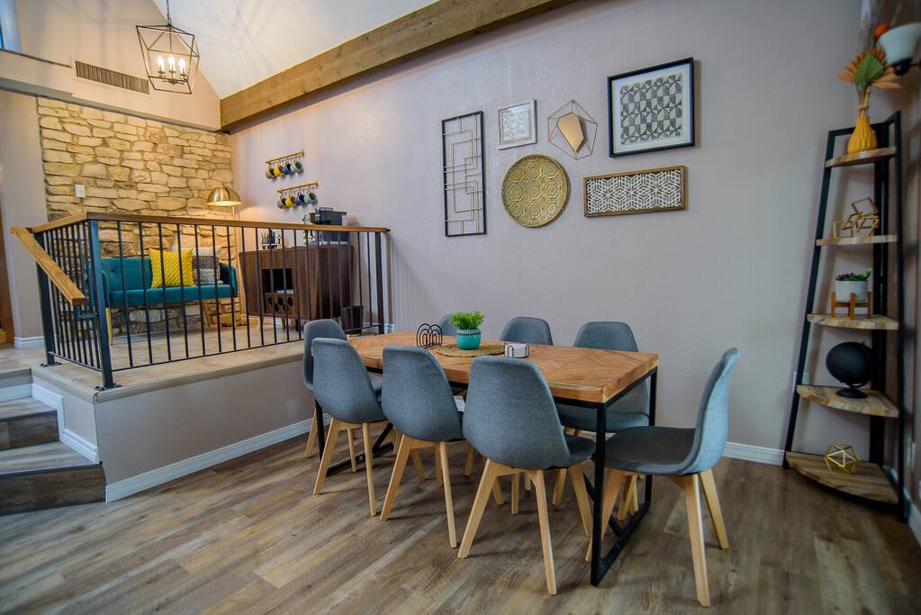 unique-a-frame-or-king-or-tlu-or-work-friendly-holiday-home/