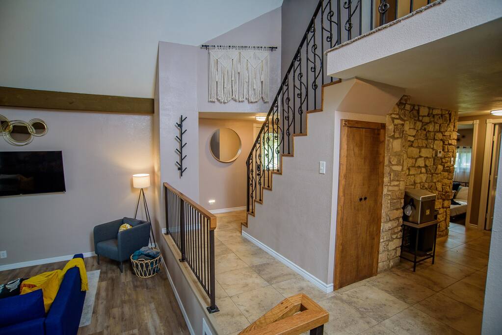 unique-a-frame-or-king-or-tlu-or-work-friendly-holiday-home/