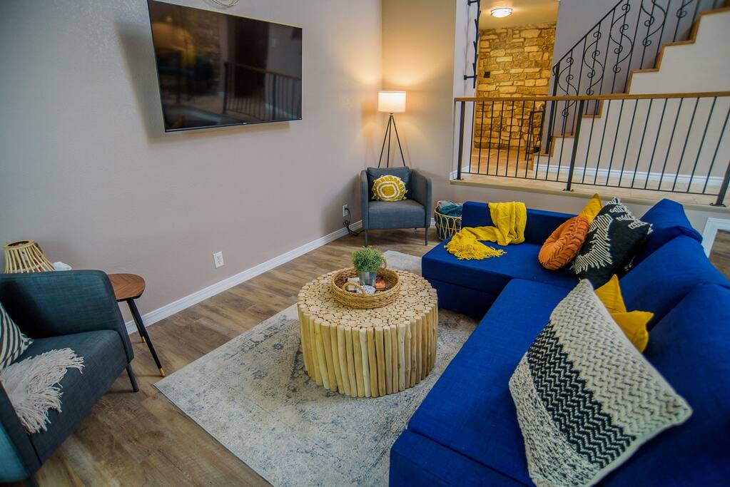 unique-a-frame-or-king-or-tlu-or-work-friendly-holiday-home/