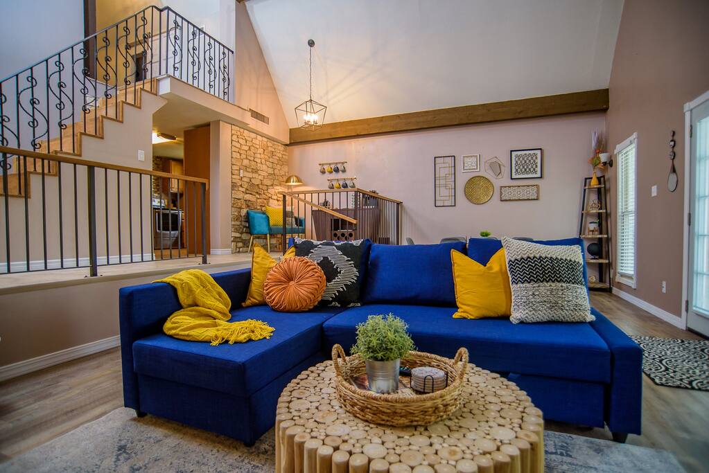 unique-a-frame-or-king-or-tlu-or-work-friendly-holiday-home/