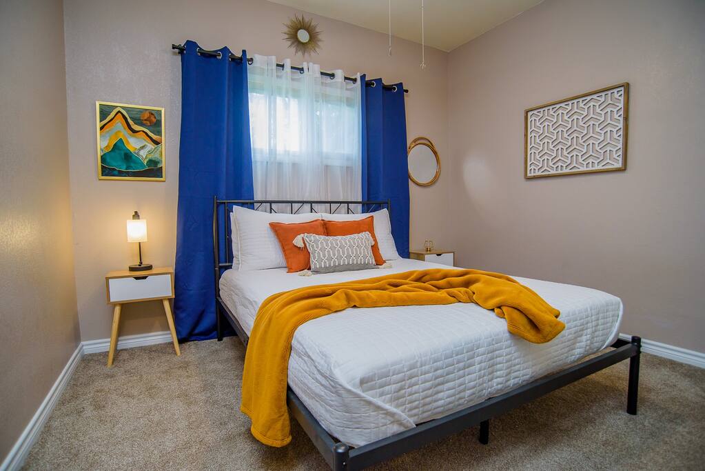 unique-a-frame-or-king-or-tlu-or-work-friendly-holiday-home/