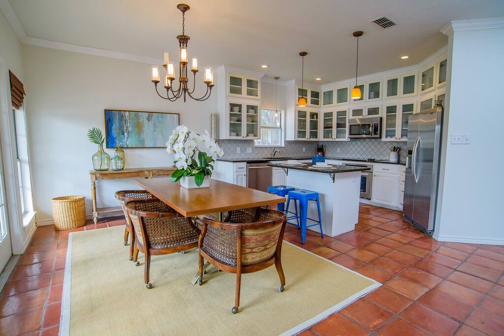 three-oaks-retreatorpingpongor2kayaksor2paddleboards/