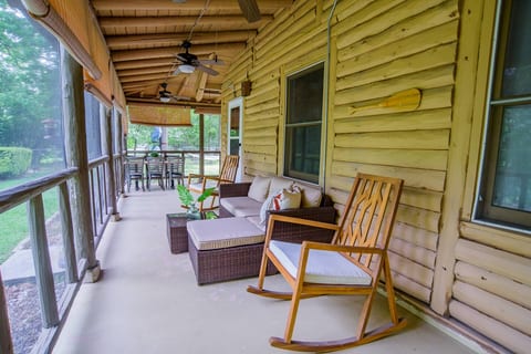 River Trail Log Cabin