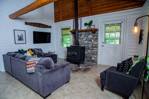 River Trail Log Cabin