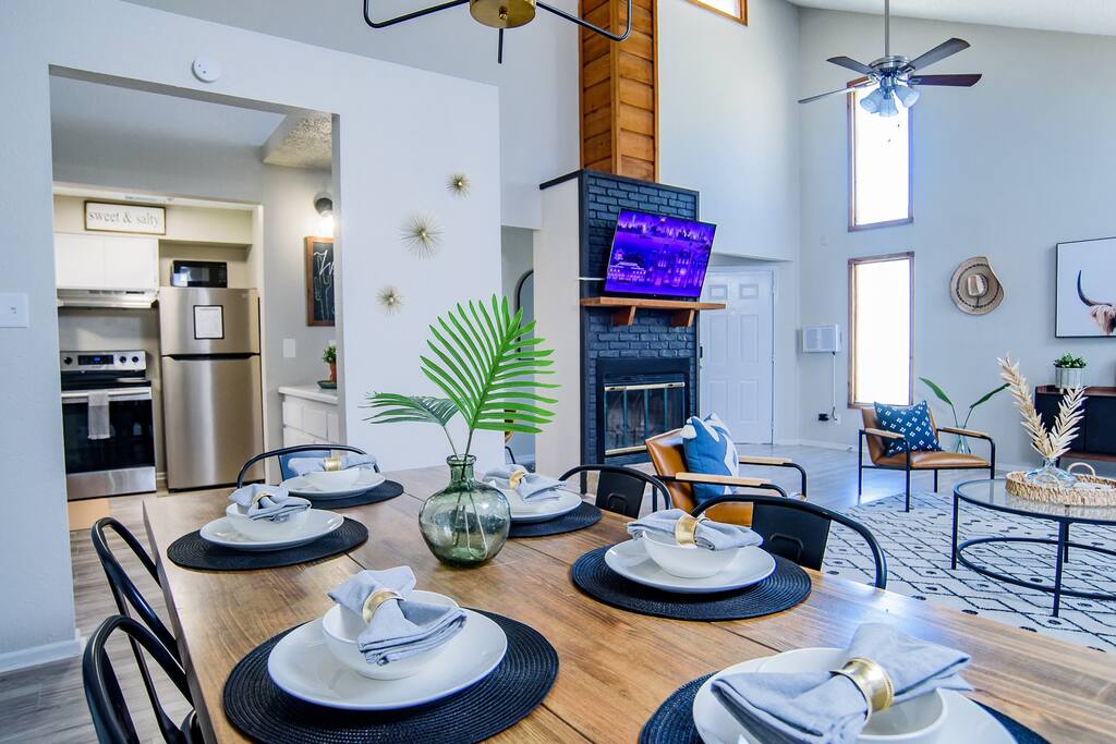 coffee-bar-or-fast-wifi-or-workers-welcome!/