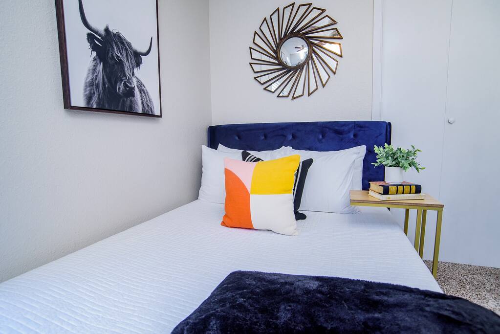 coffee-bar-or-fast-wifi-or-workers-welcome!/