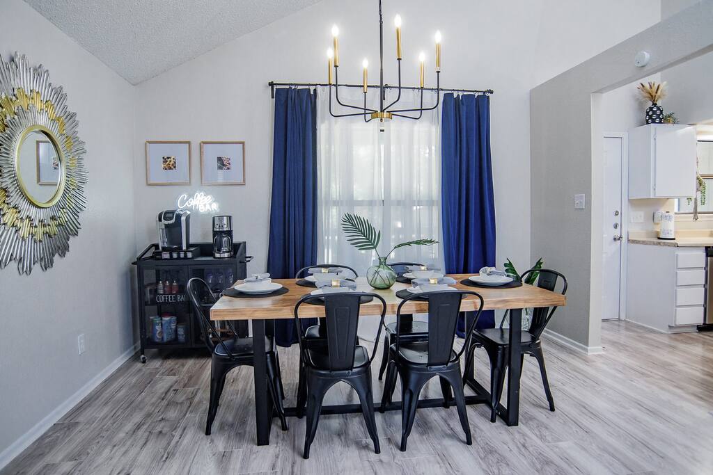 coffee-bar-or-fast-wifi-or-workers-welcome!/