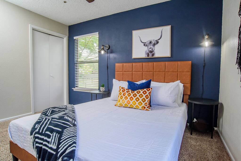 coffee-bar-or-fast-wifi-or-workers-welcome!/