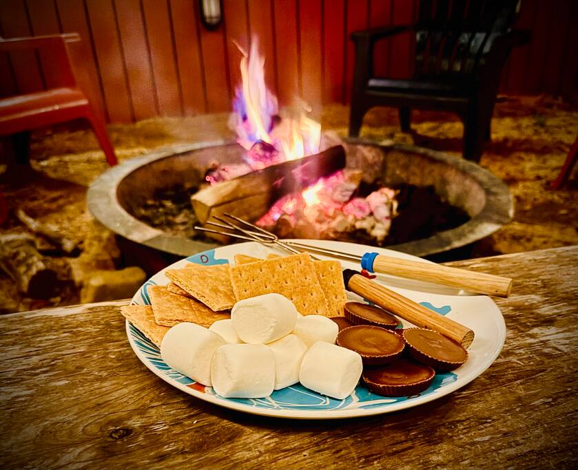 waterfront-getawayorfire-pitorkayaksorfoosball-holiday-home/