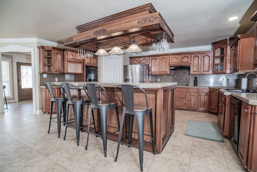 ranch-or-4-homes-or-pool-or-sleeps-40-holiday-home/